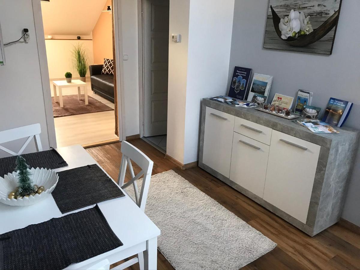 Esztergom Apartman Apartment Luaran gambar