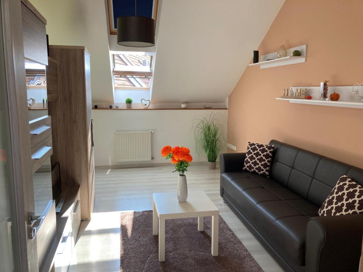 Esztergom Apartman Apartment Luaran gambar