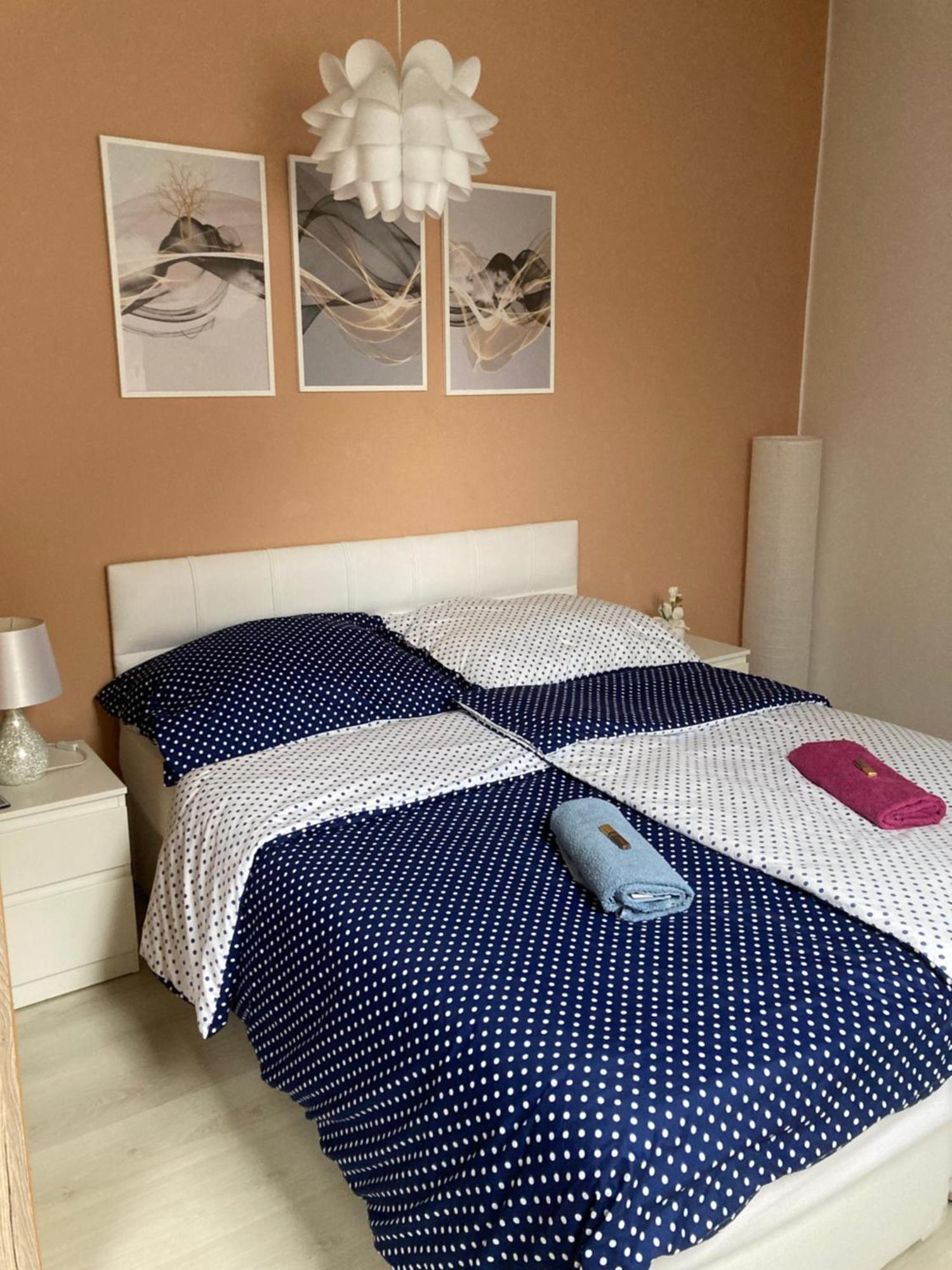 Esztergom Apartman Luaran gambar